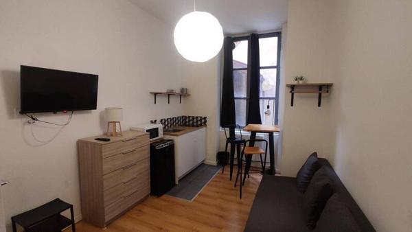 Appartement 1 pièce                                        - 42000 Saint-Étienne Réf : 13443