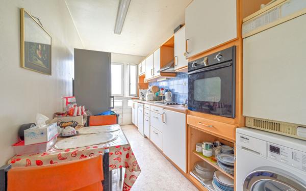 Appartement à vendre    3 pièces • 81 m2 Paris 13