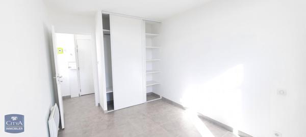 Appartement à louer 4 pièces 83.84m²