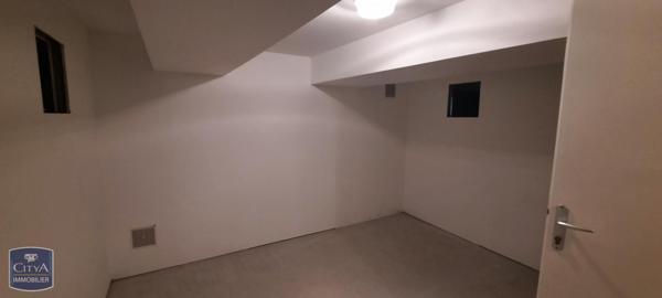 Appartement à louer 4 pièces 83.84m²