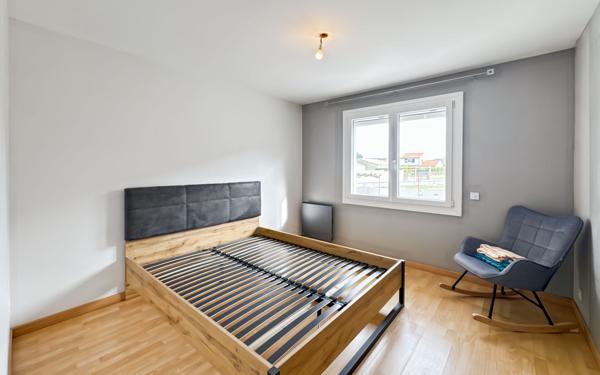 Maison à vendre    5 pièces • 107,55 m2 Châteauneuf-sur-Isère