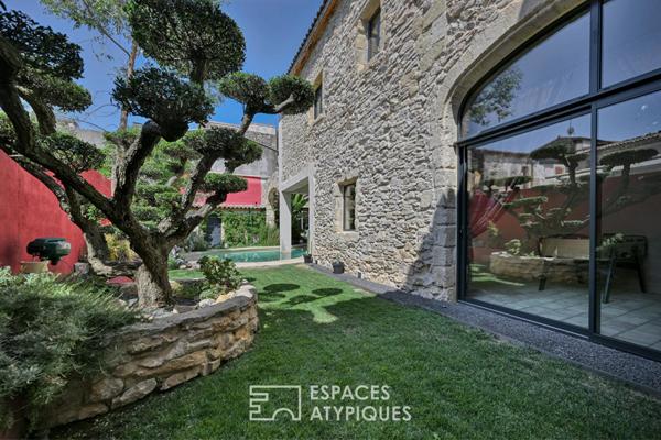 Maison vigneronne réinventée et son oasis secrète