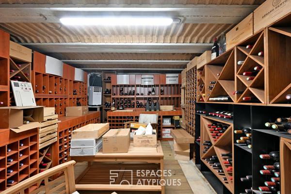 Maison vigneronne réinventée et son oasis secrète