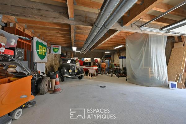 Maison vigneronne réinventée et son oasis secrète