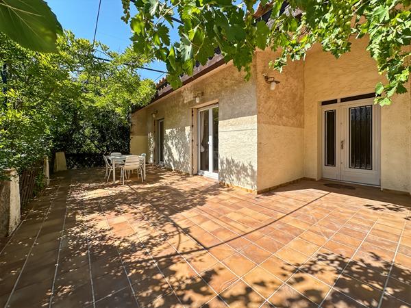 Maison Ensues La Redonne 7 pièce(s) 142 m2