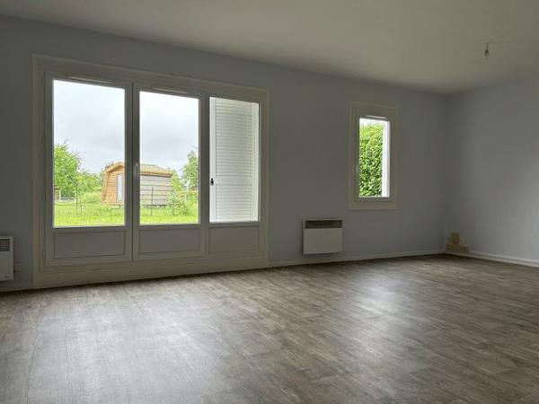 Location Maison 6 pièces 111 m² - 8 RUE DES AULNES Ouzouer Sur Loire 45570