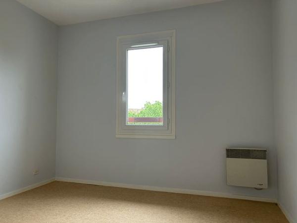 Location Maison 6 pièces 111 m² - 8 RUE DES AULNES Ouzouer Sur Loire 45570