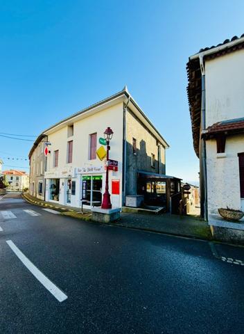 Fonds De Commerce - 240 m²