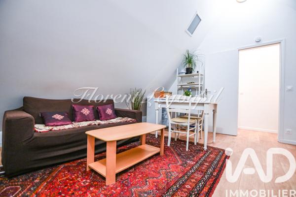 Location appartement 3 pièces 53 m² Saint-Germain-en-Laye