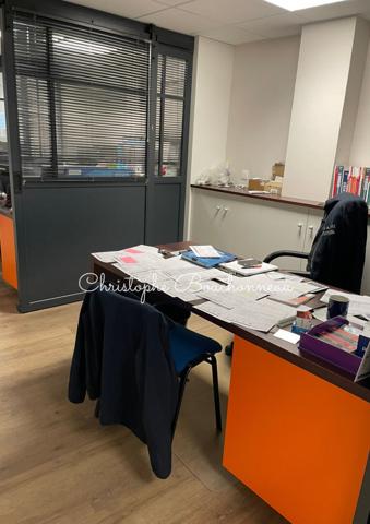 Vente Immeuble de rapport85 m² - 3 Pièces - MORTAGNE SUR SEVRE (85290)