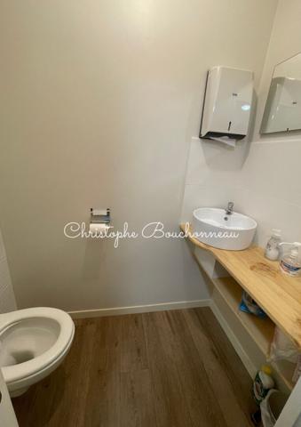 Vente Immeuble de rapport85 m² - 3 Pièces - MORTAGNE SUR SEVRE (85290)