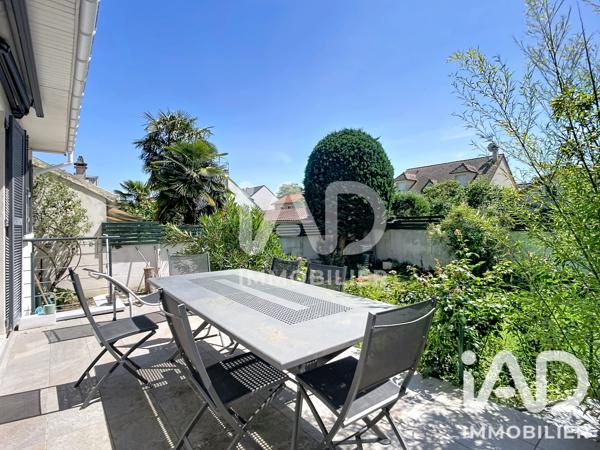 Maison à vendre 7 pièces 147 m² Saint-Maur-des-Fossés