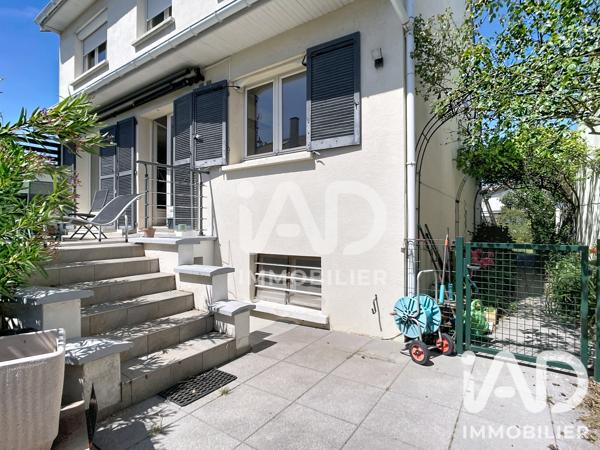 Maison à vendre 7 pièces 147 m² Saint-Maur-des-Fossés