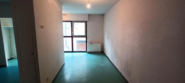 Appartement à louer à Brusque (12360)