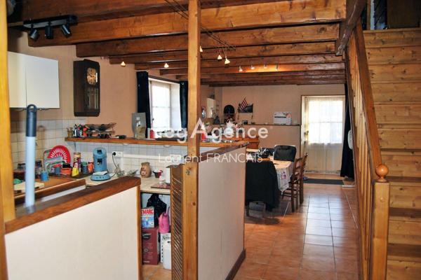 Maison à ESSOUVERT, 17400 - 6 pièces 114m²