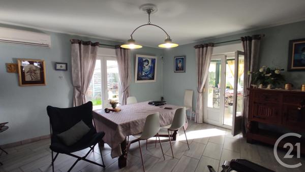 Maison à vendre  7 pièces - 132,17 m2 ST GEORGES DES COTEAUX - 17