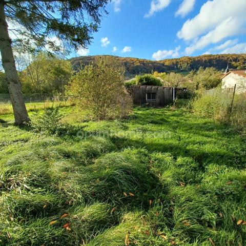 ENSEMBLE DE PETITS BATIS A VENDRE SUR TERRAIN A BATIR