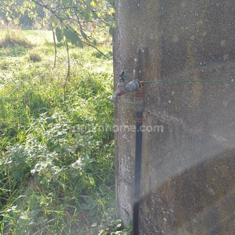 ENSEMBLE DE PETITS BATIS A VENDRE SUR TERRAIN A BATIR