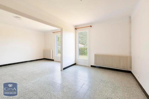 Maison à vendre 4 pièces 78m² Saint-Pierre-du-Mont (40280)