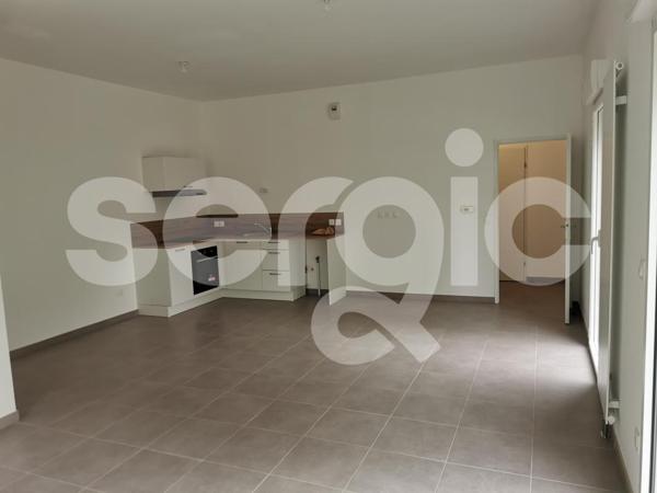 Location 4 Pieces 95 59650 Villeneuve D Ascq 14 0798 03 0216