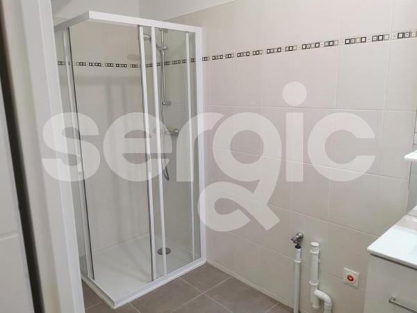 Location 4 Pieces 95 59650 Villeneuve D Ascq 14 0798 03 0216