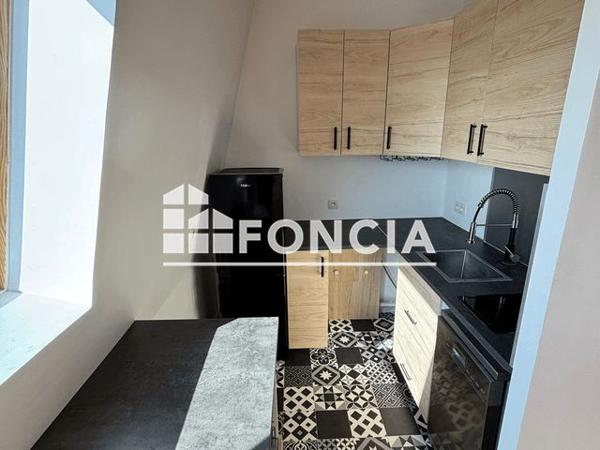 Location Appartement 2 pièces 39.7 m² - VILLA ELIANA Puteaux 92800