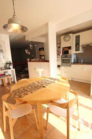 Triplex 5 pièces de 97 m² à Ézanville (95460)