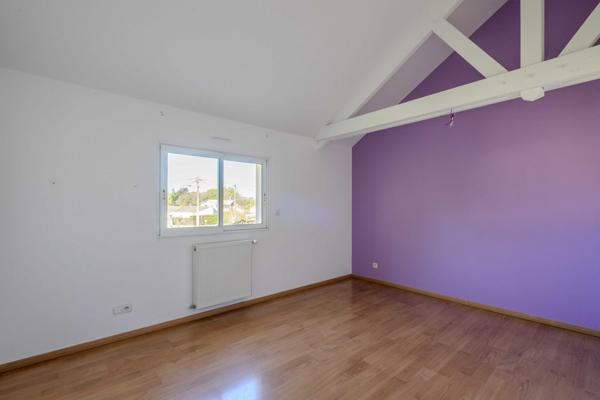 Grande maison d’architecte avec piscine