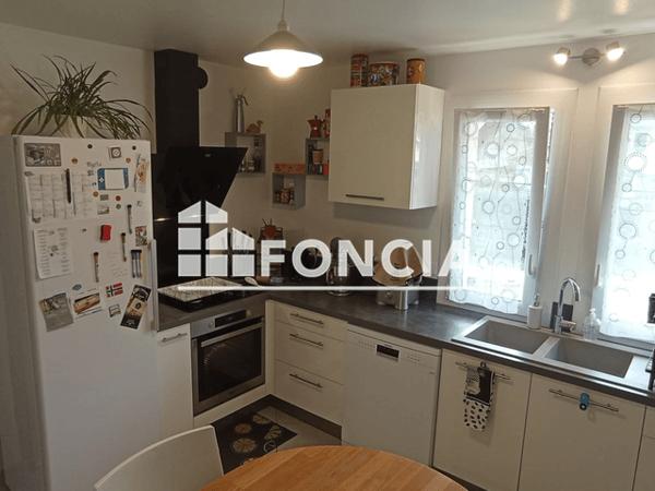 Location Maison 6 pièces 107 m² - 62 AVENUE BELLE CHAUMIERE Mont De Marsan 40000