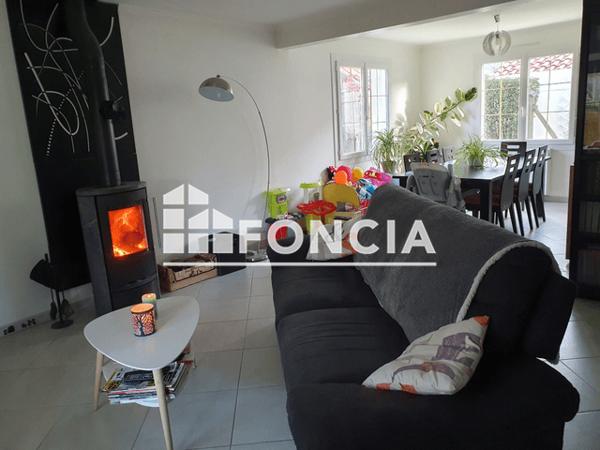 Location Maison 6 pièces 107 m² - 62 AVENUE BELLE CHAUMIERE Mont De Marsan 40000