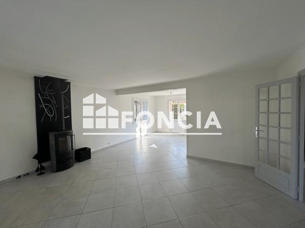 Location Maison 6 pièces 107 m² - 62 AVENUE BELLE CHAUMIERE Mont De Marsan 40000