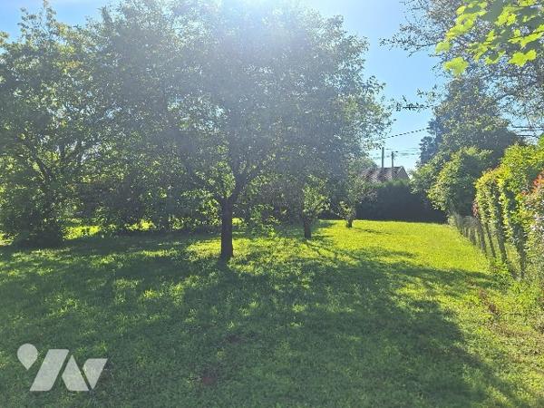 TERRAIN CONSTRUCTIBLE 614M2 SAVIGNE L'EVEQUE