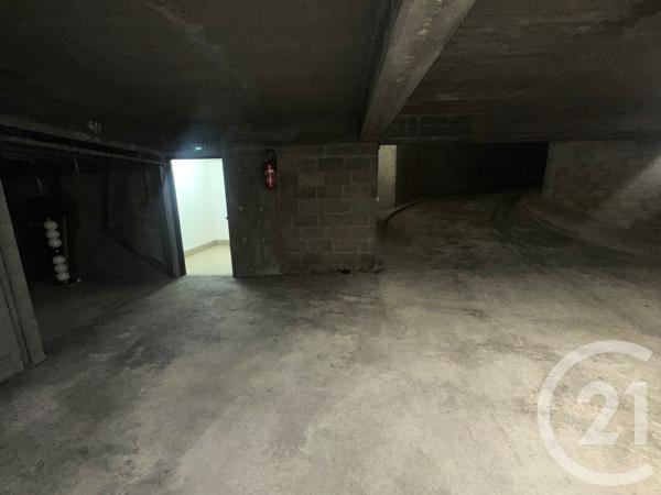 Parking à vendre  12,34 m 2   PARIS  - 75019