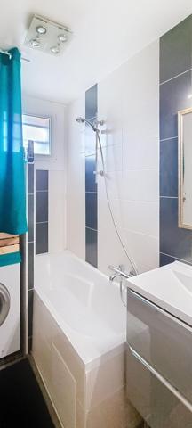 Proche centre ville, 2 chambres, balcons et cave