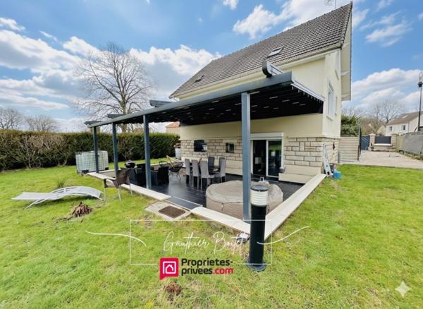 Maison Fontenay Tresigny 5 pièce(s) 130 m2