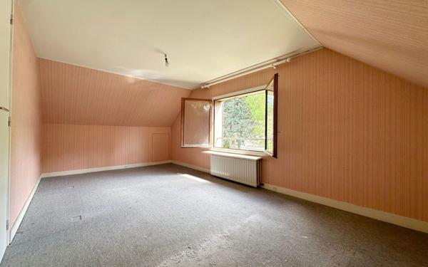 Maison à vendre    8 pièces • 157 m2 Le Pecq