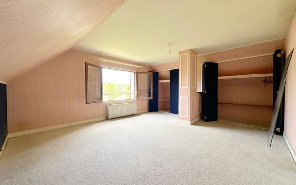 Maison à vendre    8 pièces • 157 m2 Le Pecq