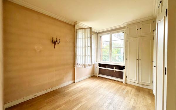 Maison à vendre    8 pièces • 157 m2 Le Pecq