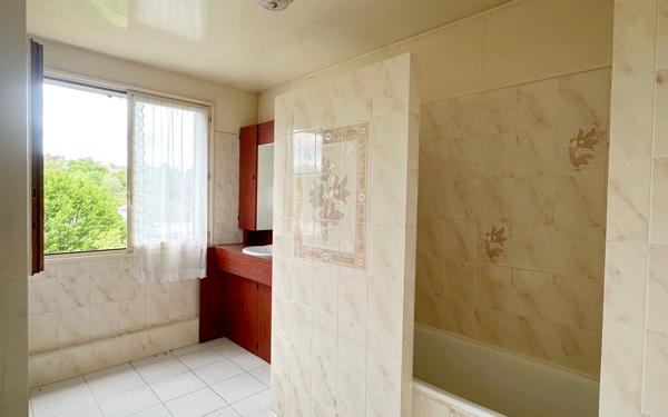 Maison à vendre    8 pièces • 157 m2 Le Pecq