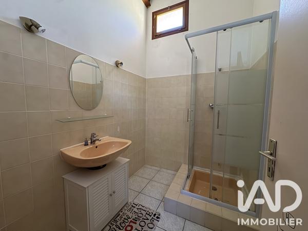 Maison à vendre 4 pièces 95 m² Saint-Julien-les-Rosiers