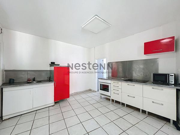 Maison de Plain-Pied à La Jumellière : Confort, Luminosité et Vie Pratique au Coeur du Bourg