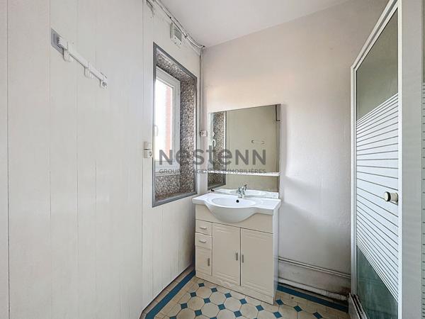 Maison de Plain-Pied à La Jumellière : Confort, Luminosité et Vie Pratique au Coeur du Bourg