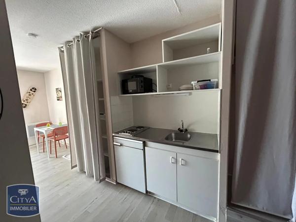 Appartement à louer 1 pièce 28.28m² Agen (47000)