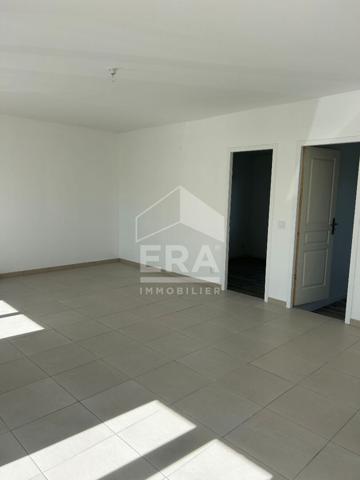 MAISON T 4  DE 92.60 M² AVEC JARDIN