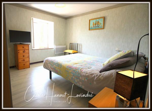 Le Mont-Saint-Michel (50170) BAIE DU MONT-SAINT-MICHEL - Propriété en pierre 160 m² sur terrain 1.030 m² avec dépendances.