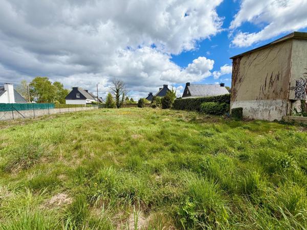 Terrain constructible de 950 m².