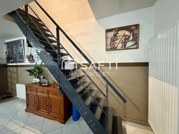 Maison semi individuelle à Raismes– Parcelle de 400 m²- véranda-  4 chambres