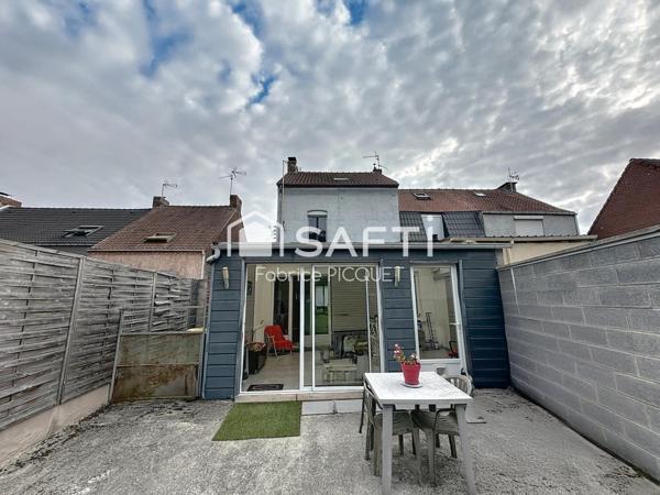 Maison semi individuelle à Raismes– Parcelle de 400 m²- véranda-  4 chambres