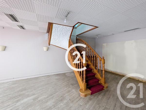 Maison à vendre  4 pièces - 250 m2 COGNAC - 16