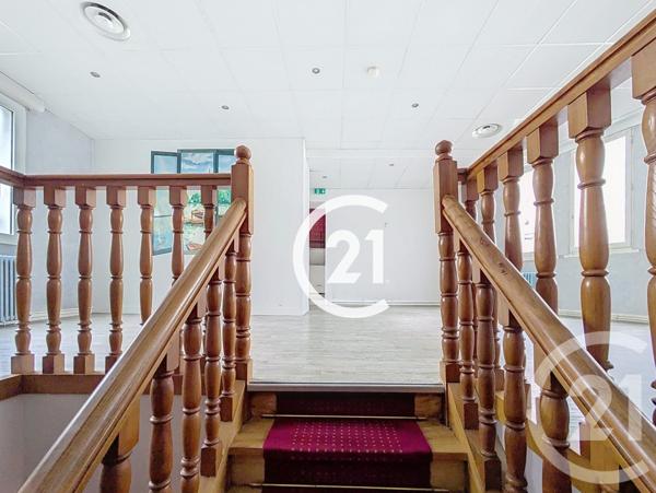 Maison à vendre  4 pièces - 250 m2 COGNAC - 16